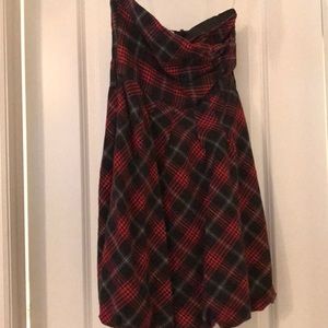 Red and black plaid strapless dress